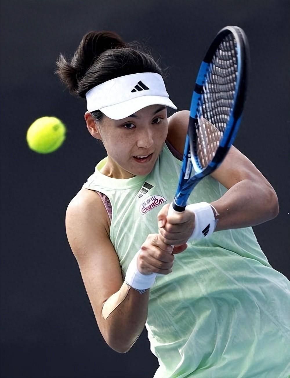 多的悬念与 多的悬念与